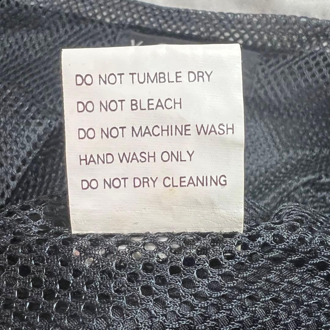 Yves Saint Laurent 黒 ナイロンジャケット 未使用タグ付き