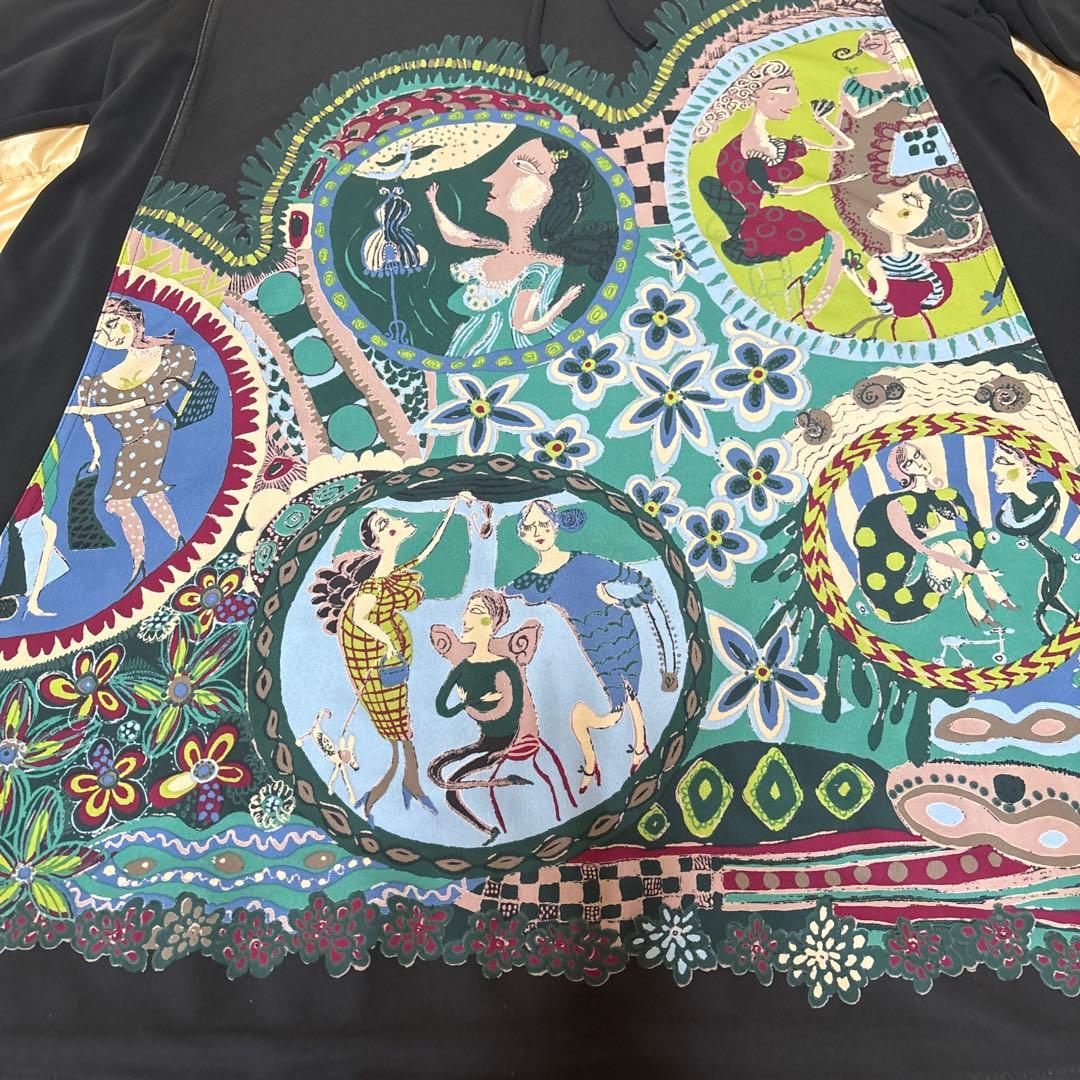 【未使用に近い】✨トクコプルミエヴォル✨黒地に前中央メルヘン柄長袖チュニック！