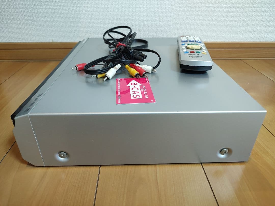 Panasonic DMR-XW40V DVD/VHS/HDDレコーダー