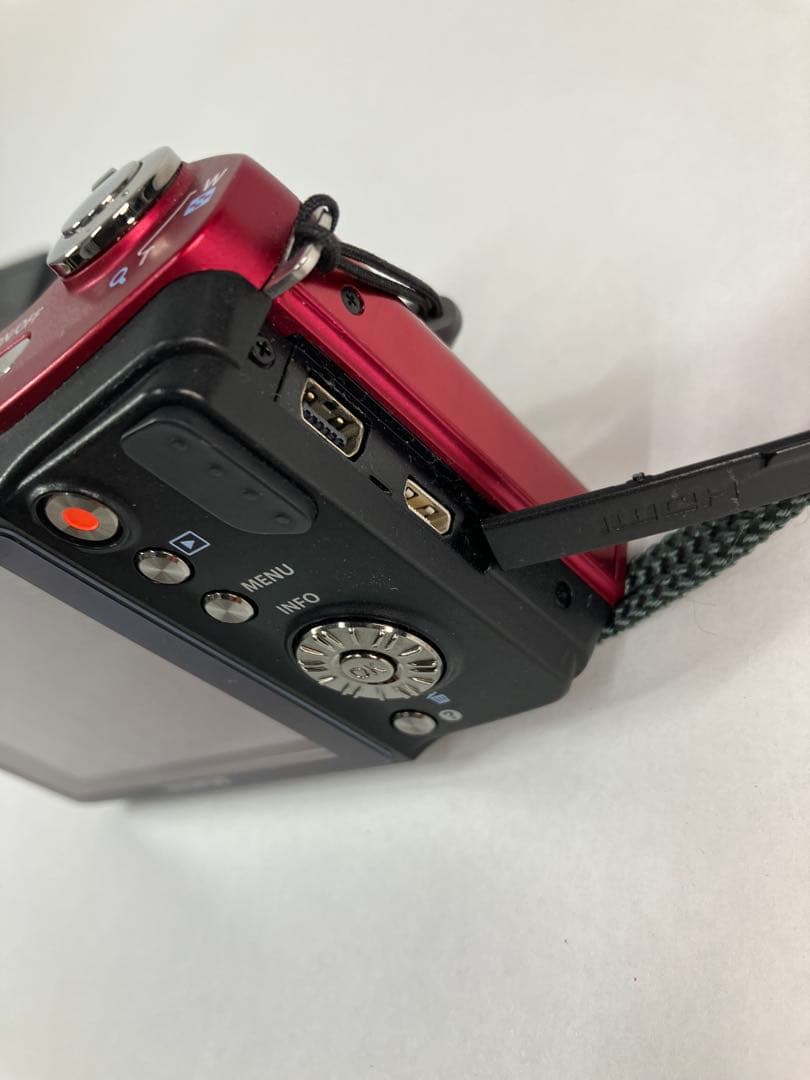 OLYMPUS SZ-11 デジタルカメラ レッド 光学20倍ズーム 充電器付き