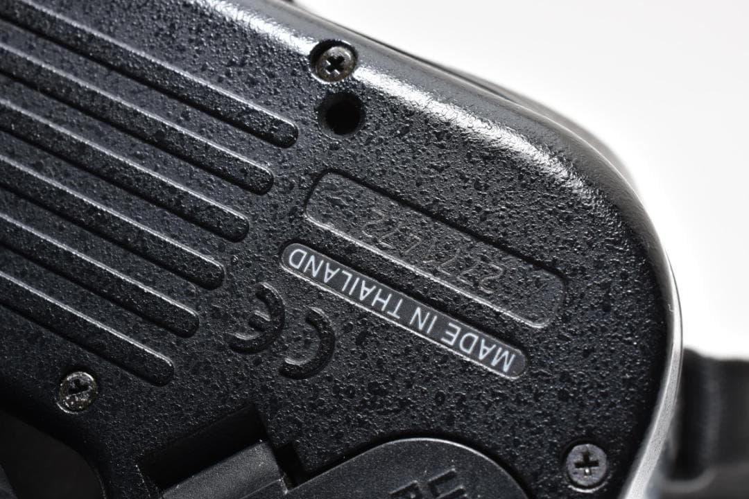 超美品 NIKON ニコン F80 フィルムカメラ モルト良好 M482