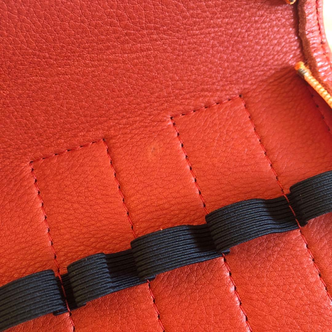 ARTQ ORGANICS アロマティークオーガニク　ビオレザー　精油ケース