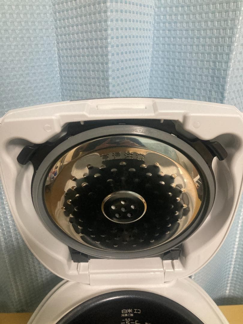 ★美品★2025年製TIGERJPW-Y100 IH 炊飯器 ジャー5.5合炊き