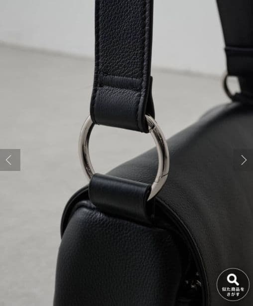 【美品】BEARDSLEY レザーボディバッグ