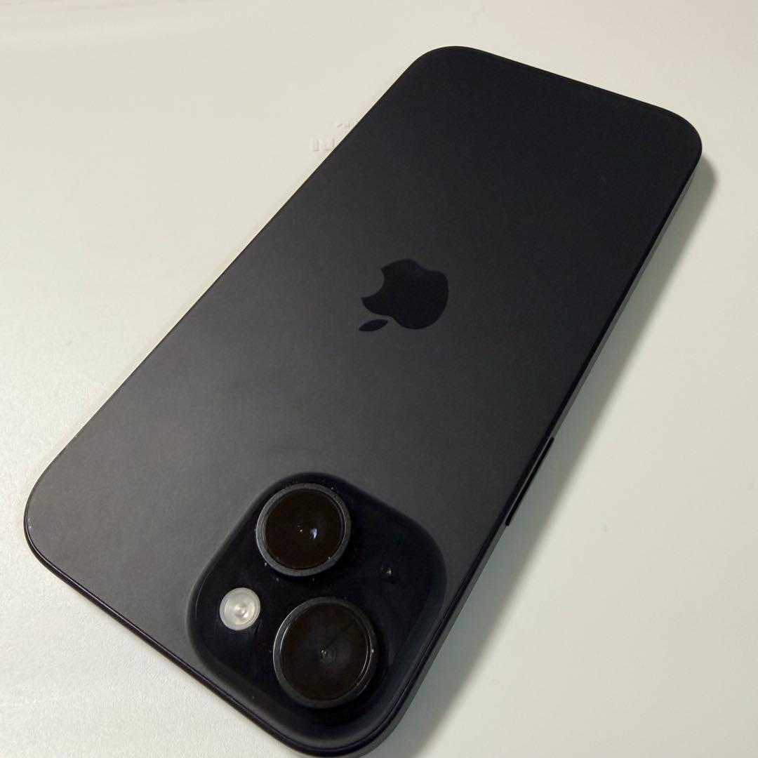 iPhone15 128GB 黒 SIMロックフリー Apple store購入