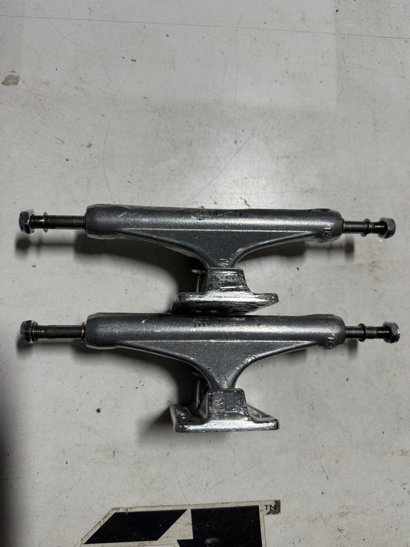 スケートボード INDEPENDENT FORGED HOLLOW INVERTED 149