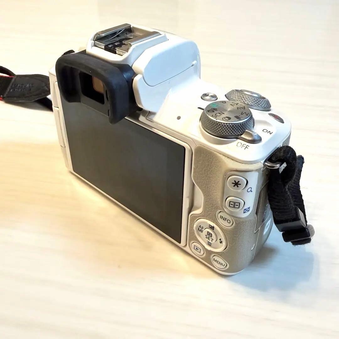 限定OFF【豪華一式】Canon EOS Kiss M レンズ3本＋アダプタ付