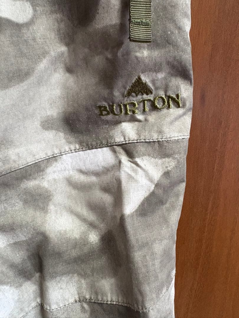 バートンBURTONスキー　スノーボードウエア　オリーブグリーン美品
