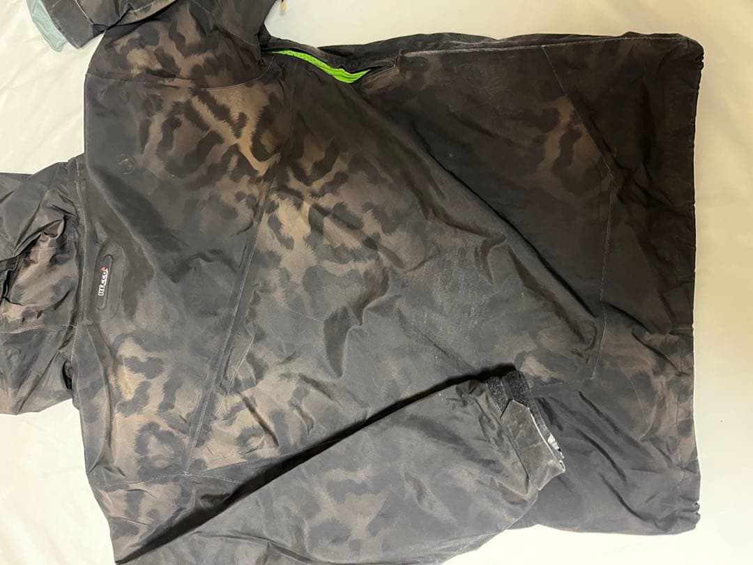 Volcom gore Tex ウェア Mサイズ