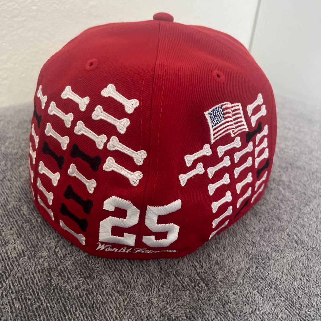 supreme Bones Box Logo New Era 7 3/8赤