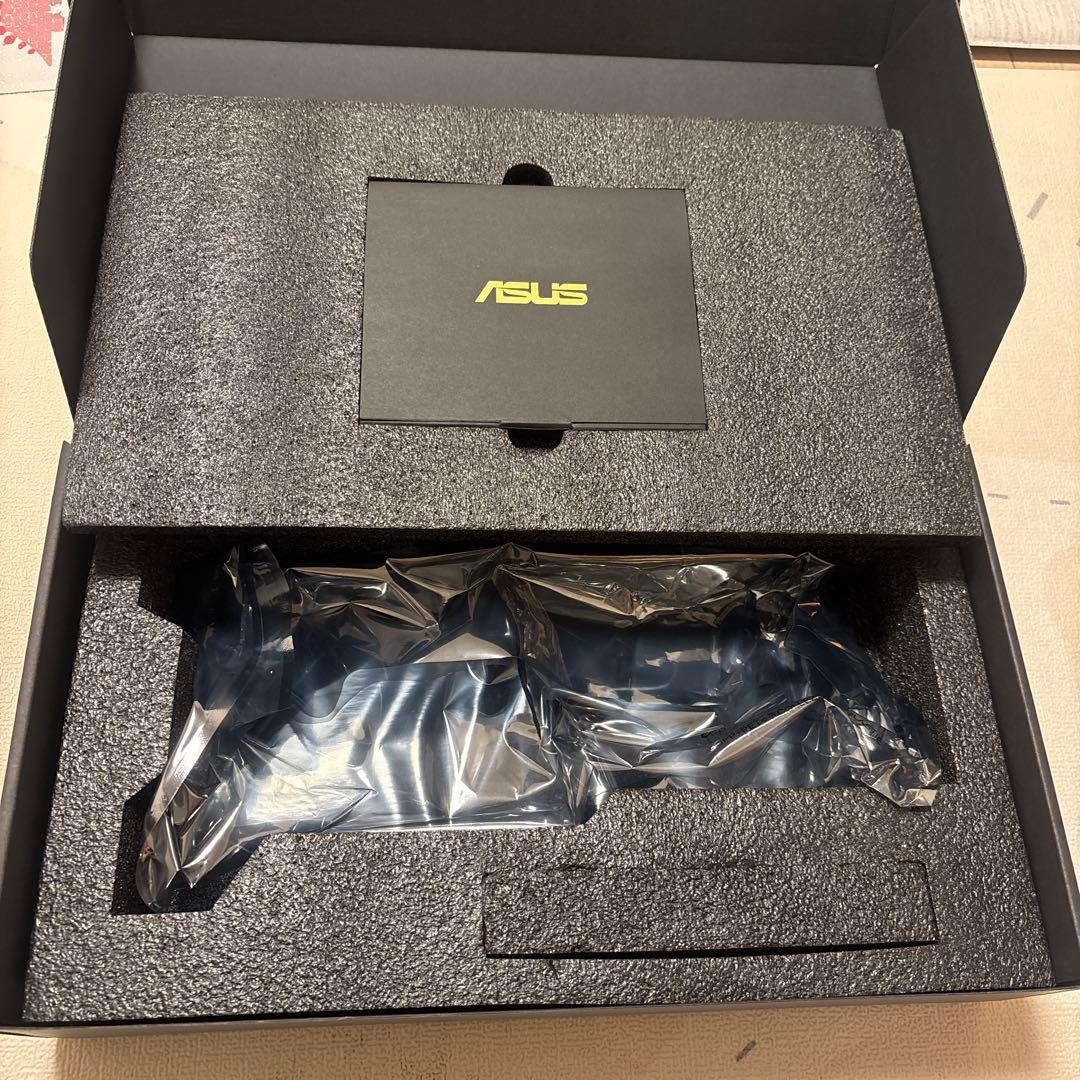 グラフィックボード・グラボ・ビデオカード ASUS AMD RADEON 9060XT 8G