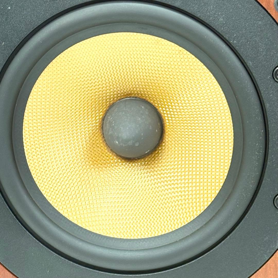 Bowers & Wilkins 705 高級ブックシェルフスピーカー ペア