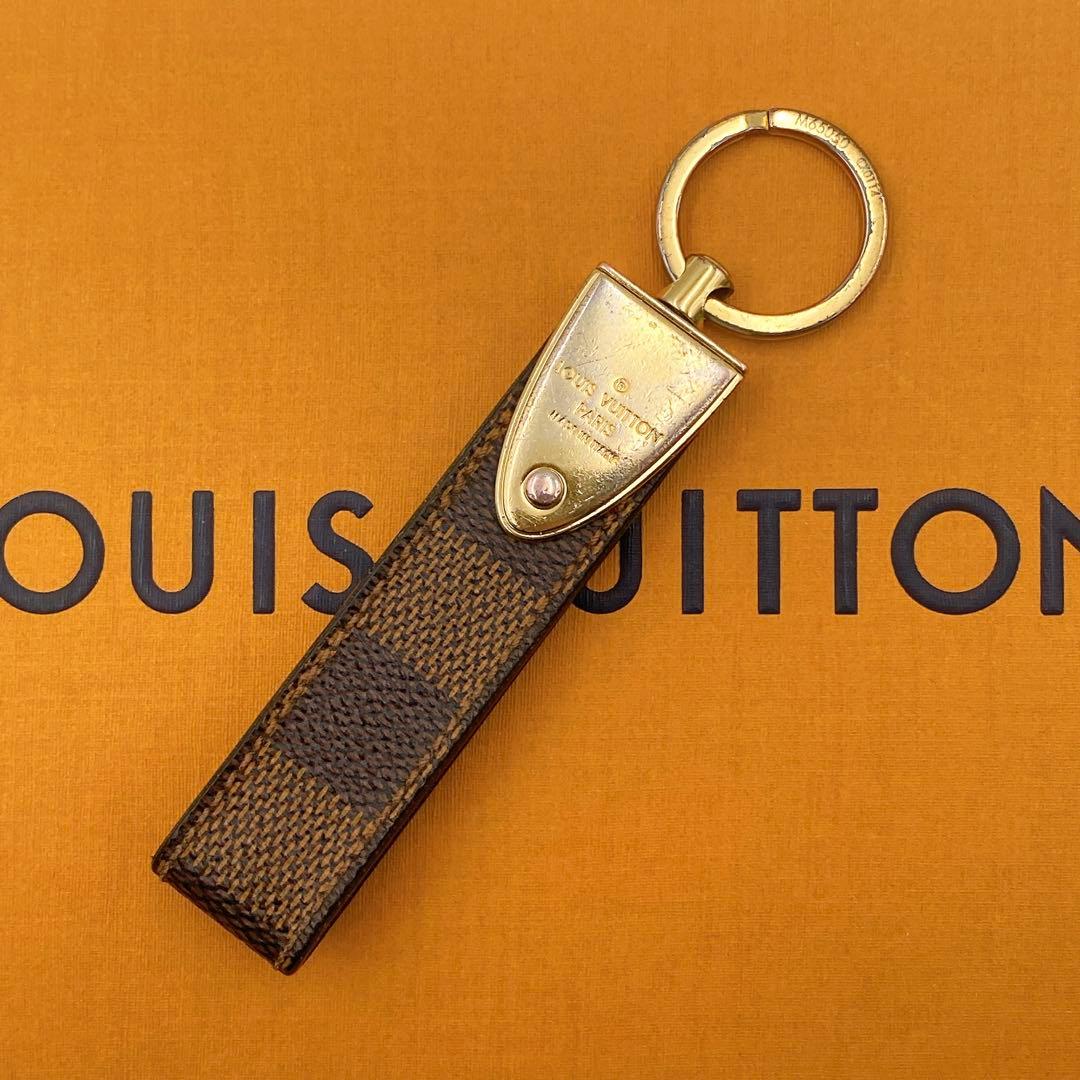 ルイヴィトン ダミエ ポルトクレ ドラゴンヌ キーホルダー キーリング