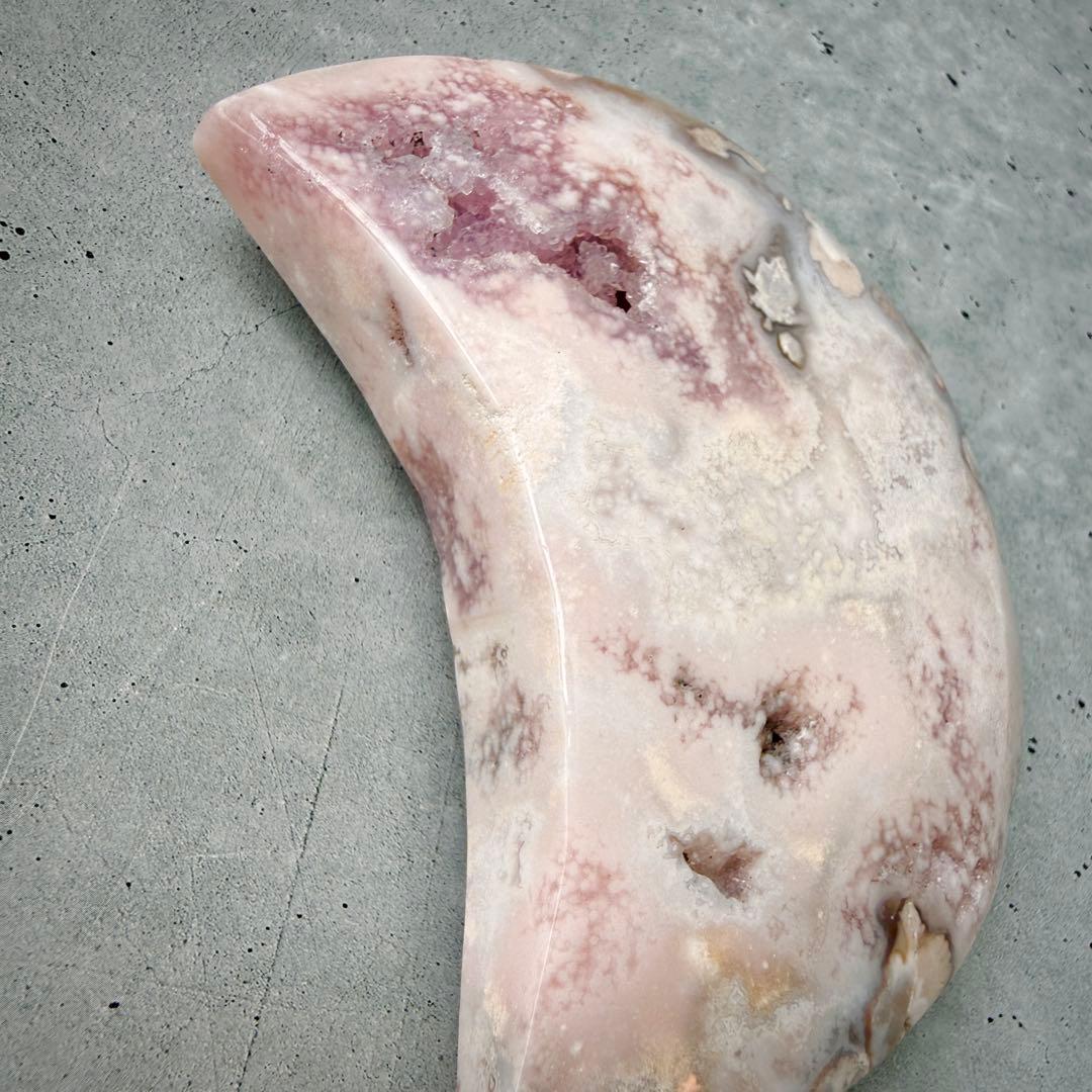 【桜結晶の月】桜瑪瑙×ピンクアメジスト 共生ムーン（台座付き）