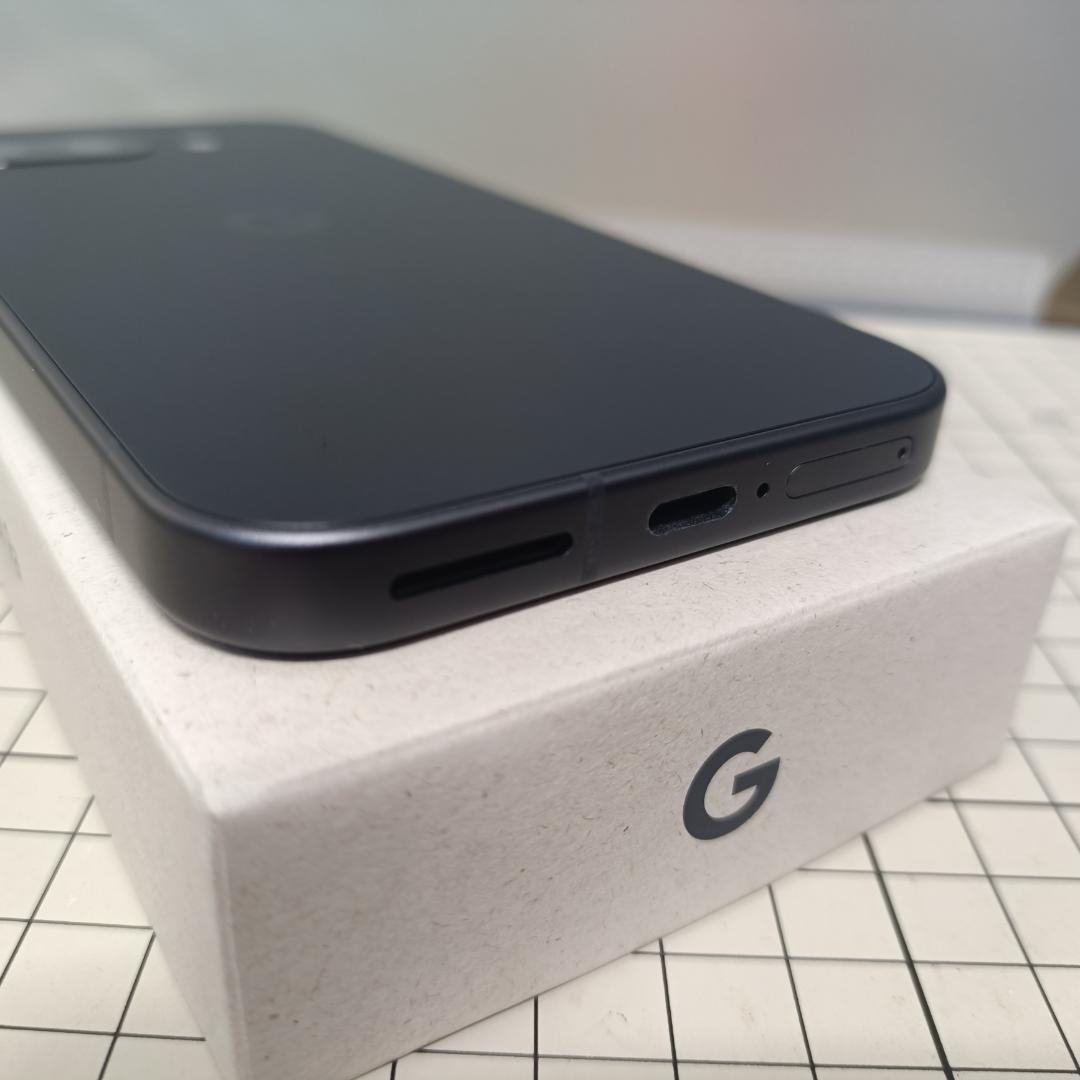 Google Pixel 9a 128GB Obsidian 未使用