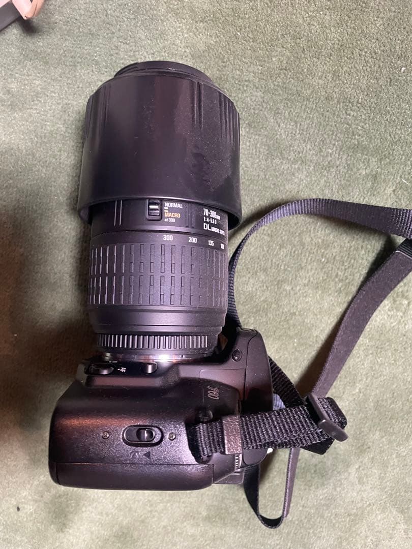 Nikon F70 一眼レフカメラ SIGMA 28-300mmレンズ