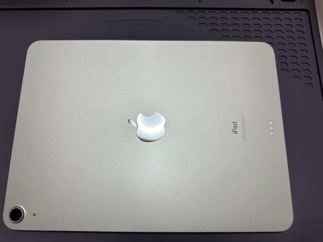 【ジャンク】iPad Air (第4世代)※お値下げなるべく対応します