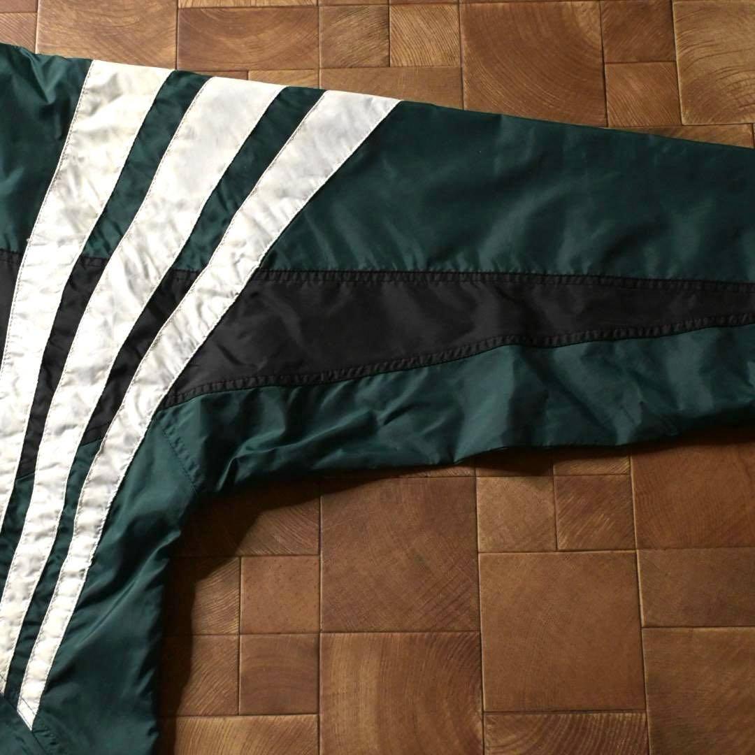 か*ん様 90s 万国旗タグ　アディダス　ナイロンジャケット　グリーン　刺繍ロゴ