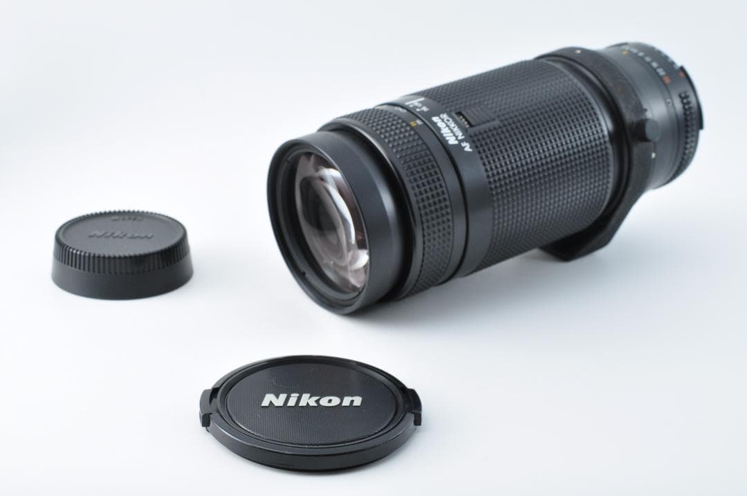 Nikon ニコン AF Nikkor 75-300mm F/4.5-5.6