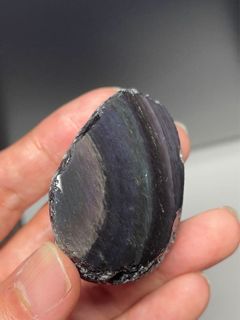 研磨品　十勝石玲瓏　レインボーオブシディアン