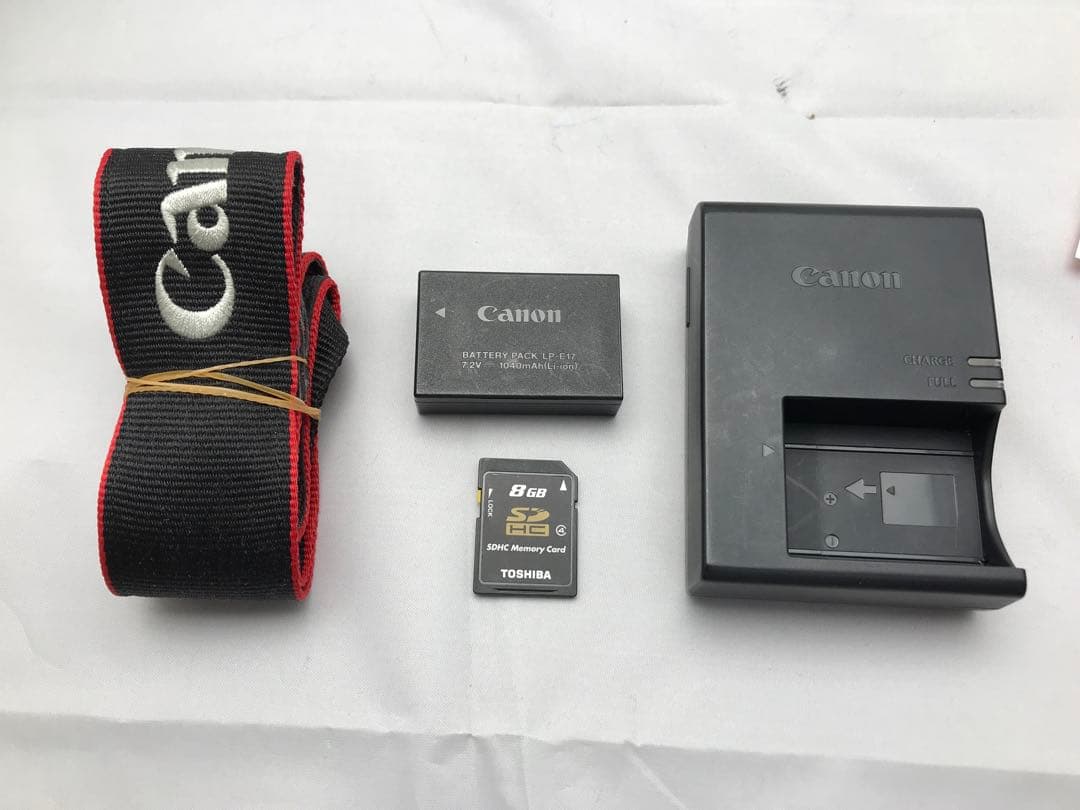 Canon EOS 8000D トリプルレンズセット♪wifi搭載♪