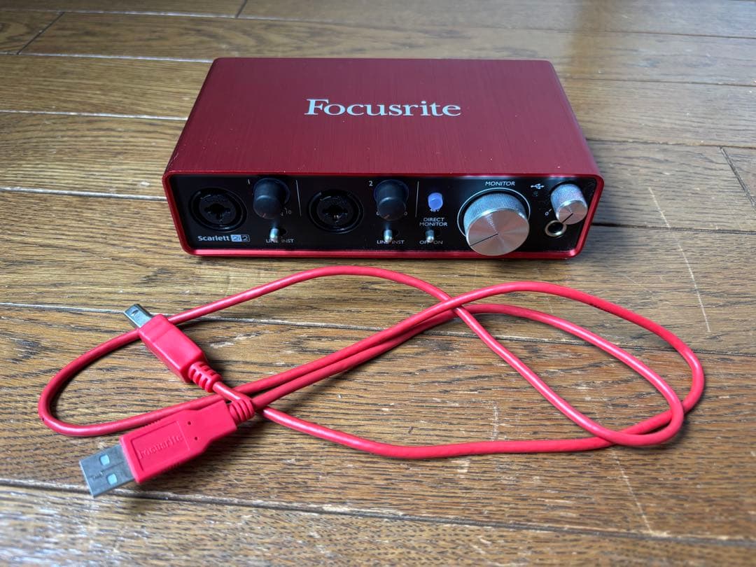 【美品】Focusrite Scarlett 2i2 オーディオインターフェース