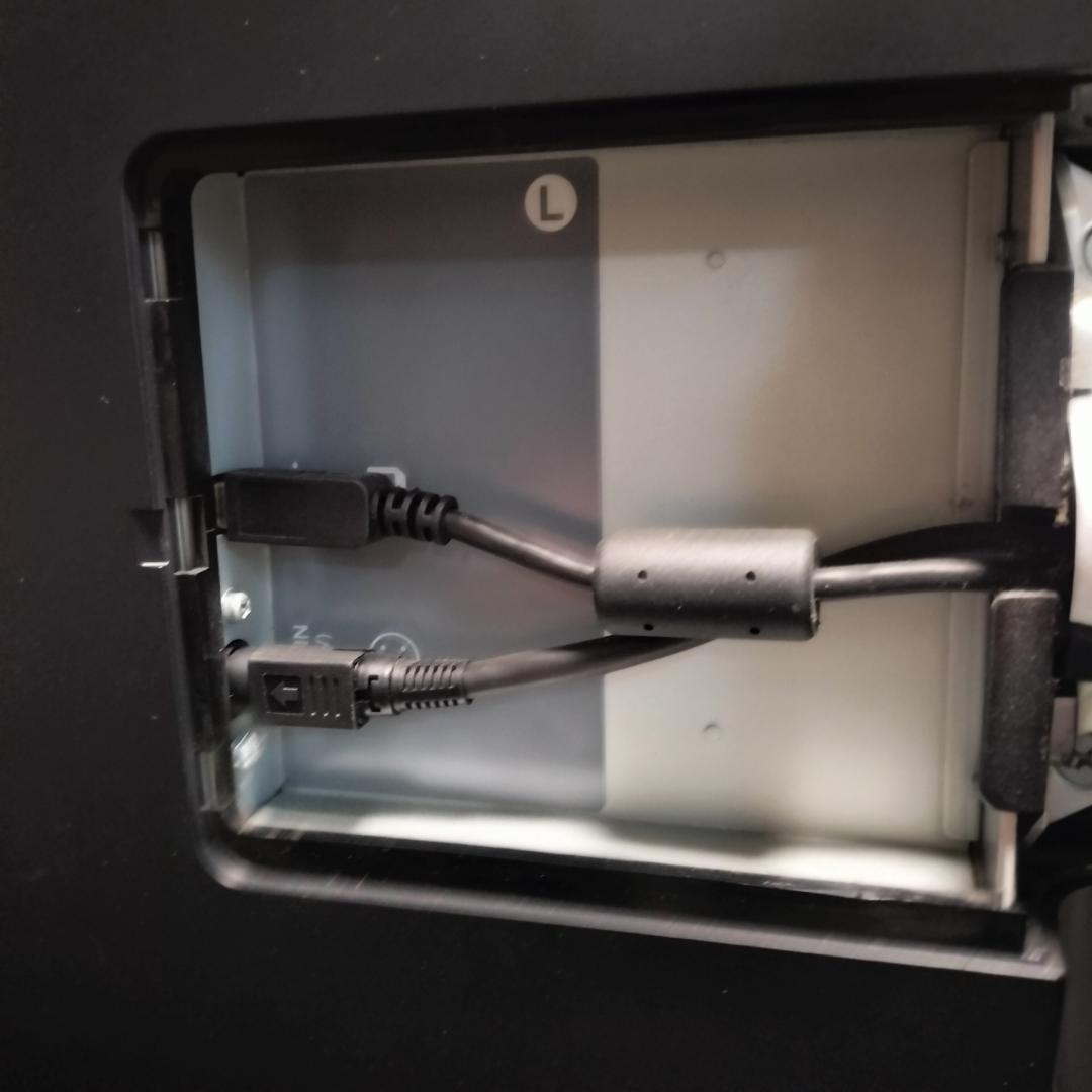 Wacom ワコム Cintiq 24HD DTK-2400 液晶タブ