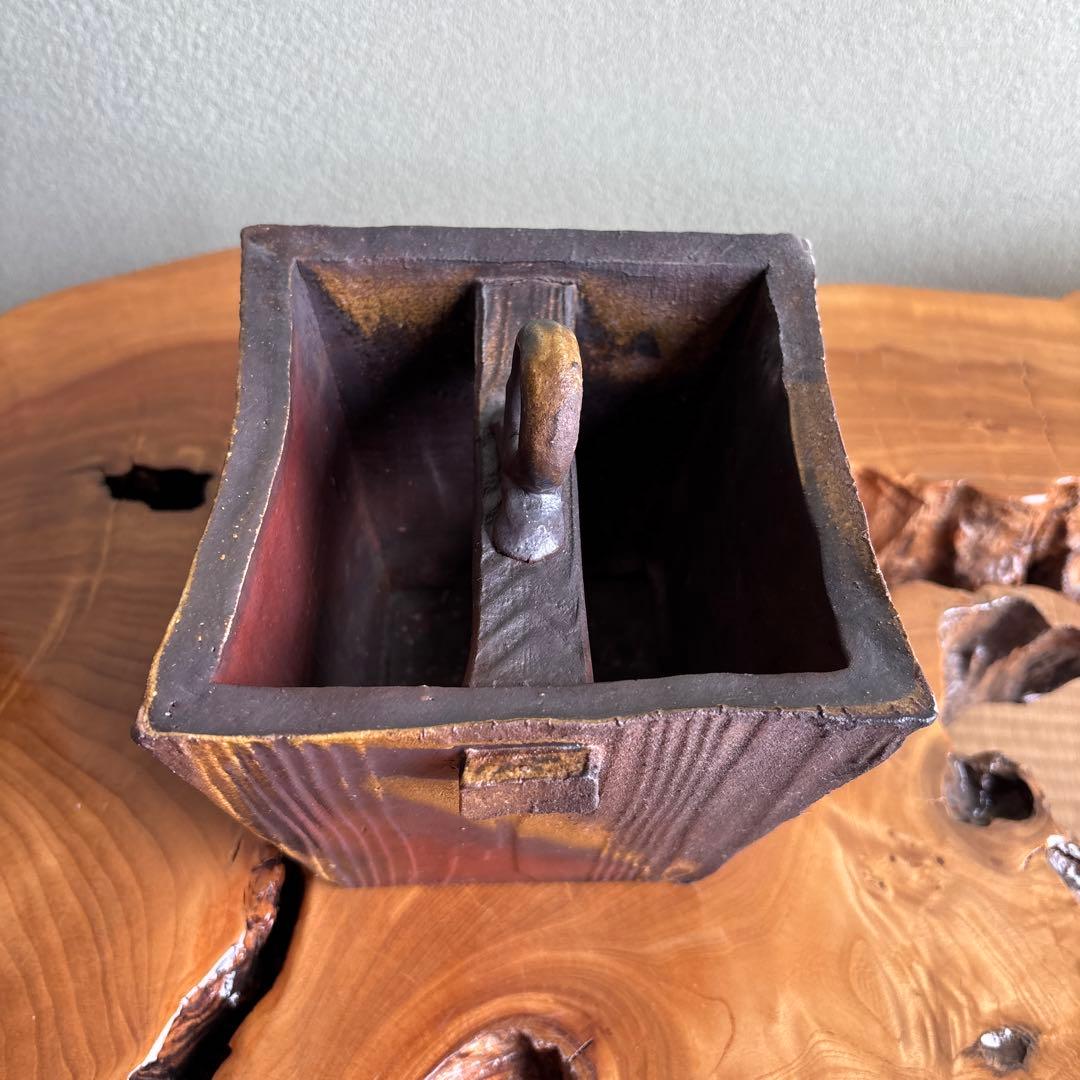 備前焼 松本頼明造 「鉤瓶花入」 共箱 花瓶 高さ17cm