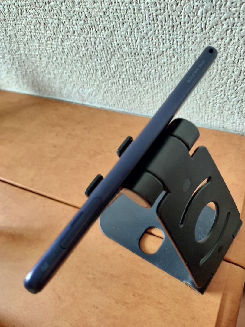 4個　KYV44 simフリー