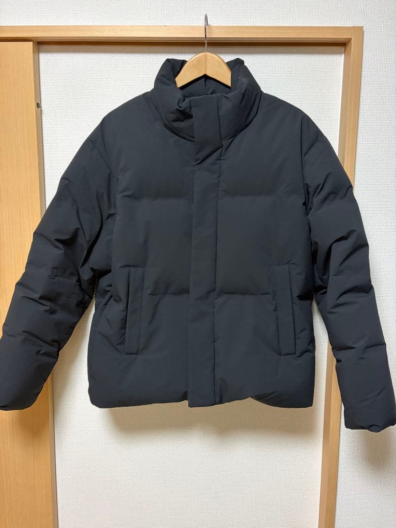【美品 XLサイズ】UNIQLO シームレスダウンジャケット