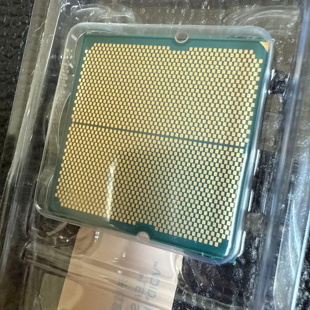 新品　AMD Ryzen 7 7800X3D バルク品