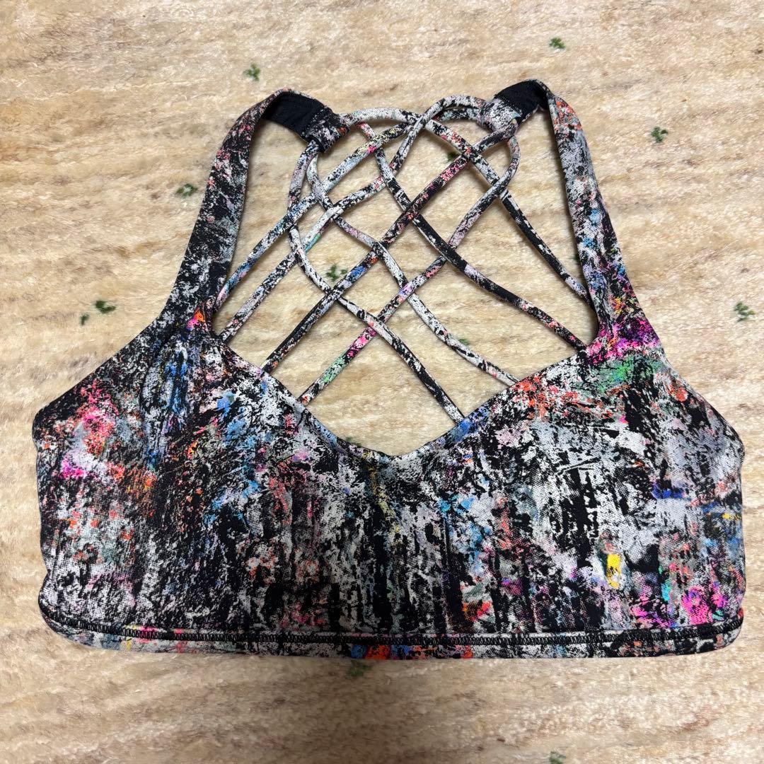 【美品】lululemon ルルレモン Vitalize Multi 上下セット