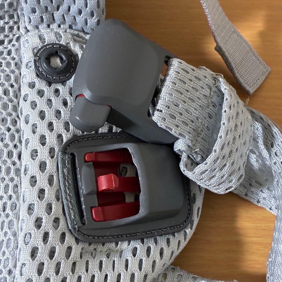 ベビービョルン ハーモニー メッシュ シルバー 抱っこ紐