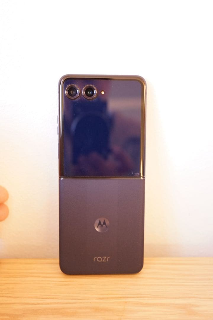 motorola razr 50 ULTRA 本体