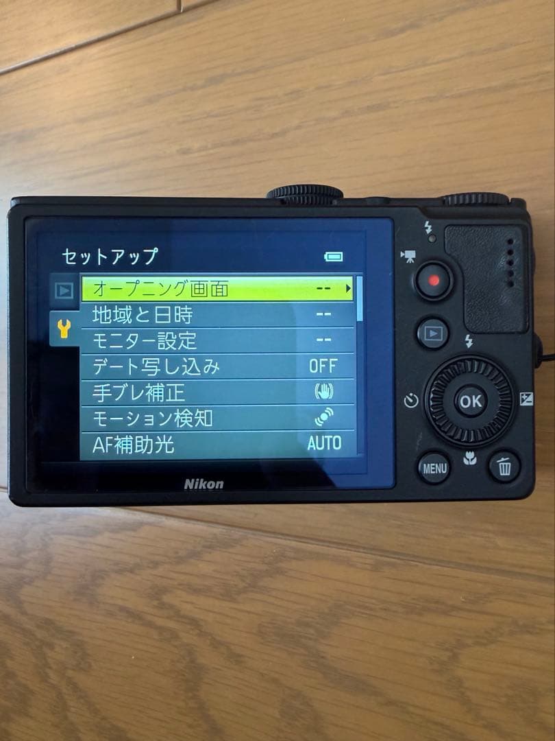 小*ビ様 【ジャンク品】Nikon COOLPIX P310 コンパクトデジタル