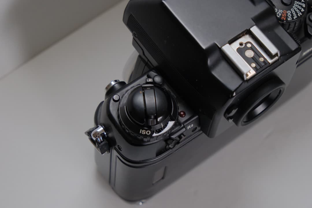 美品 Nikon F4 動作確認済み フィルム一眼レフカメラ