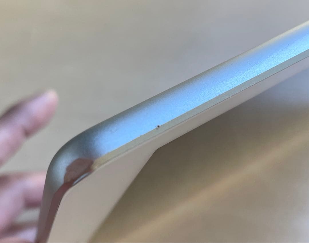 iPad 第6世代　A1893　Wi-Fiモデル　シルバー　32GB #5