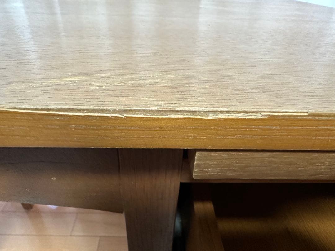 尼赤ずきん　unico noteデスク