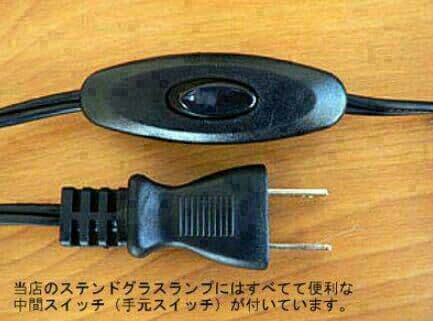 ティファニースタイルテーブルランプ電気スタンドガラスランプ\r ピンクの花3本7