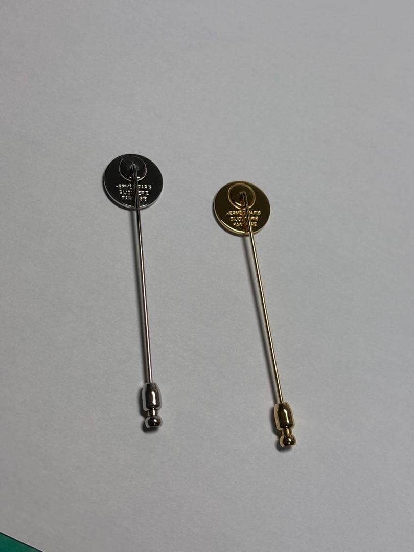 【夏休み値下げ中】エルメス　ピンブローチ