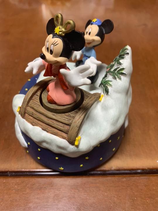 Disney / 12カ月のオルゴールオブジェ