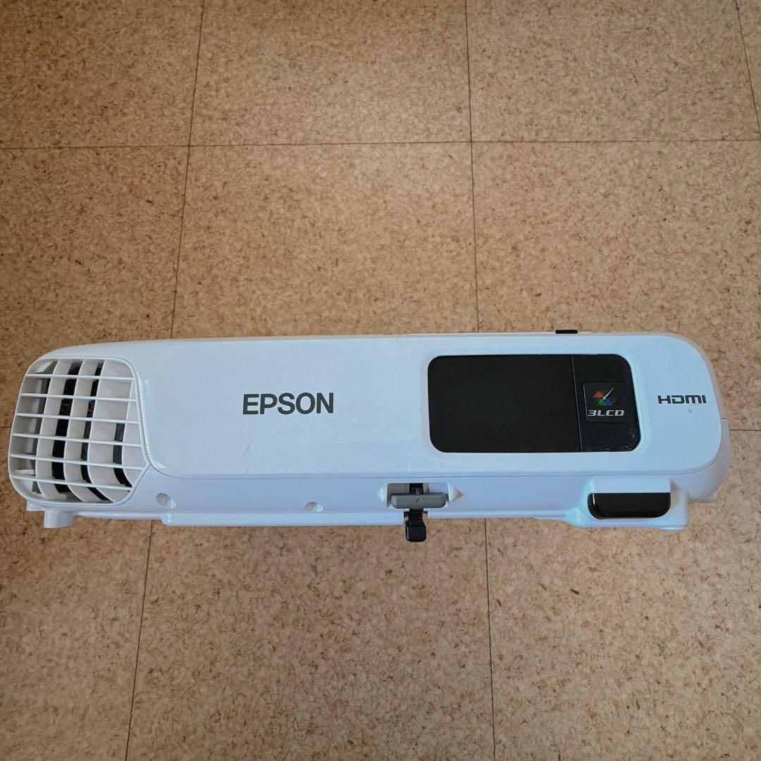 【良品】EPSON プロジェクター EB-X24 ランプ使用少なめ リモコン付