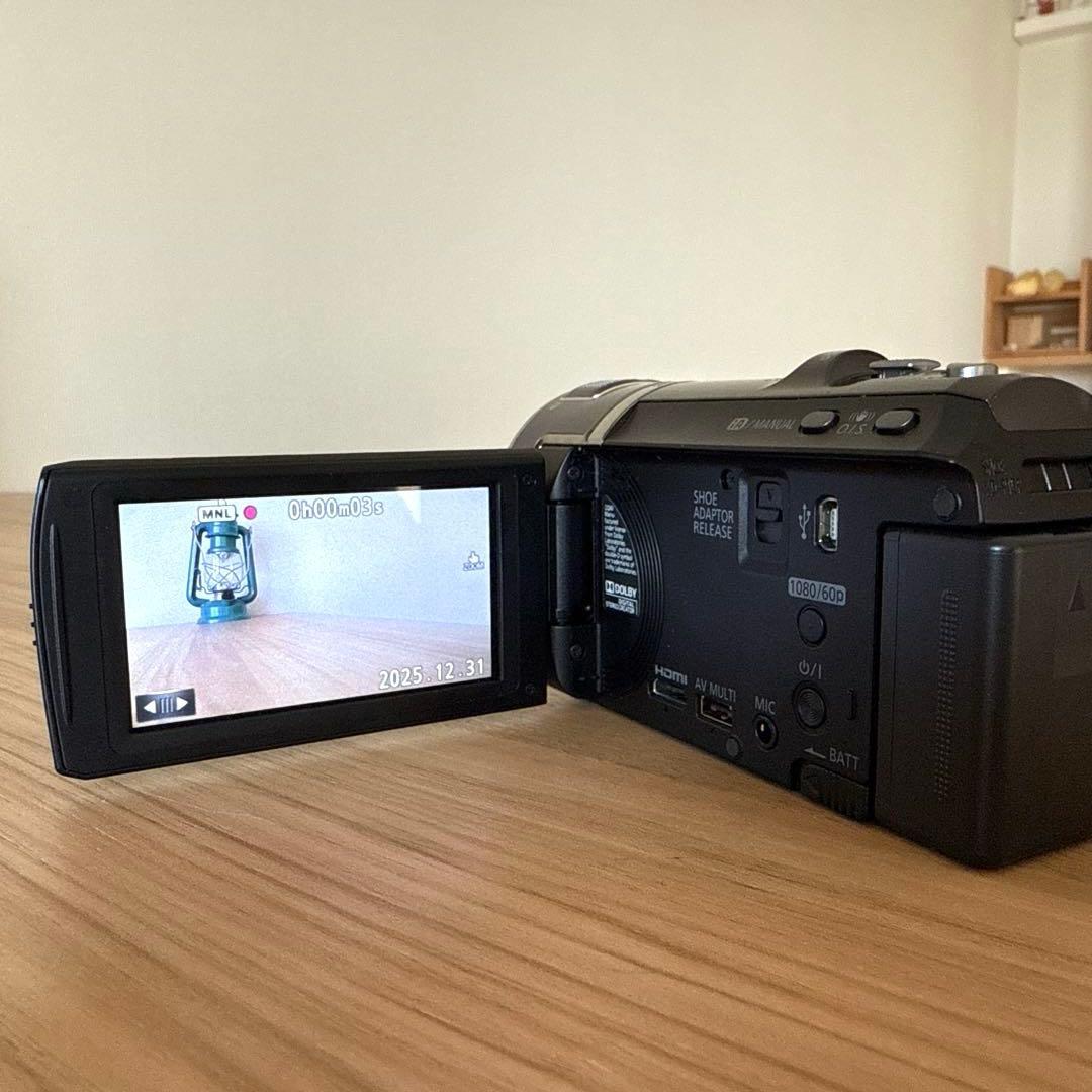 Panasonicデジタルハイビジョンビデオカメラ/HC-V700M