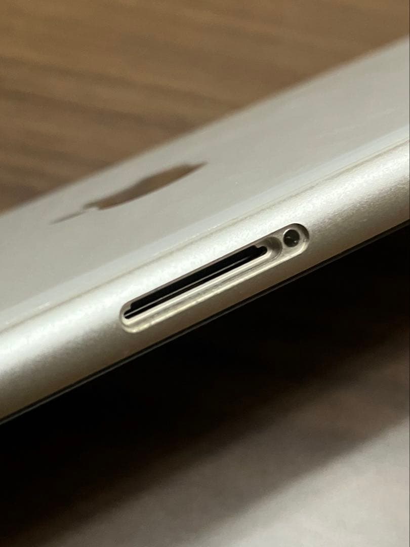 【ホームボタン故障】iPhone SE 第三世代 128GB