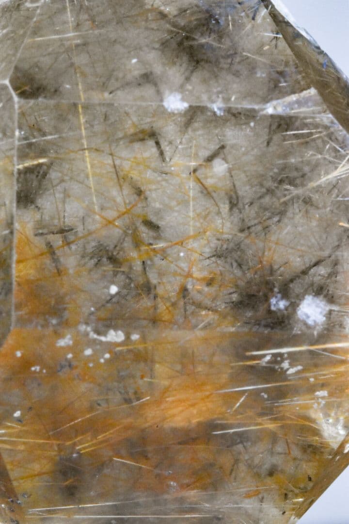 ザギ・マウンテン産 ルチルインクォーツ DT01