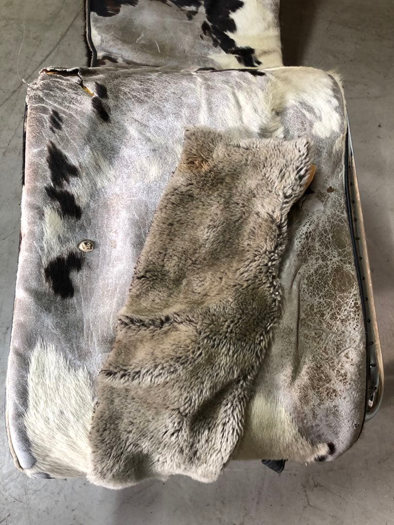 ル・コルビジェ LC4 カウスキン ソファ リプロダクト 現状販売