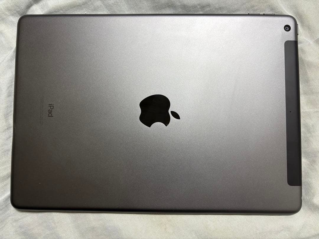 Apple iPad (第9世代) スペースグレー
