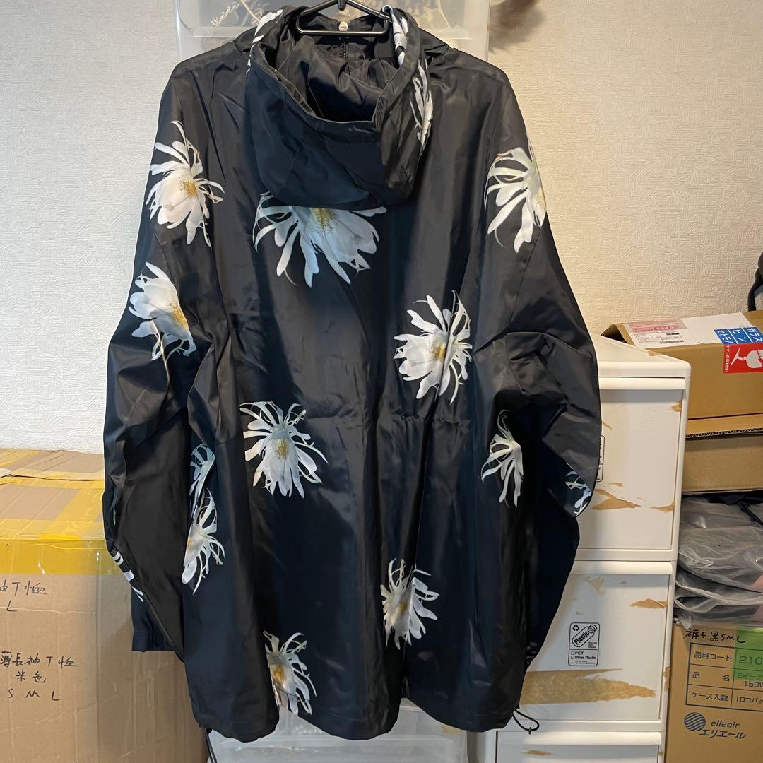 新品 花柄スキーウェア上下セットM男女兼用 スノボウェア