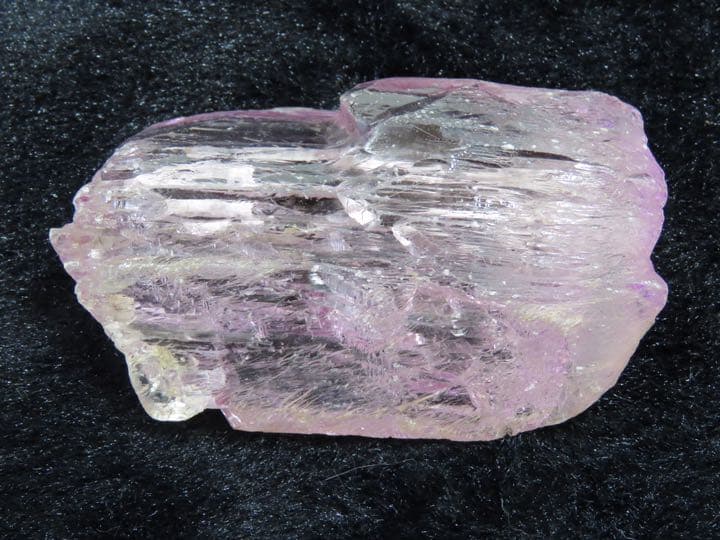 クンツァイト 結晶 原石 B