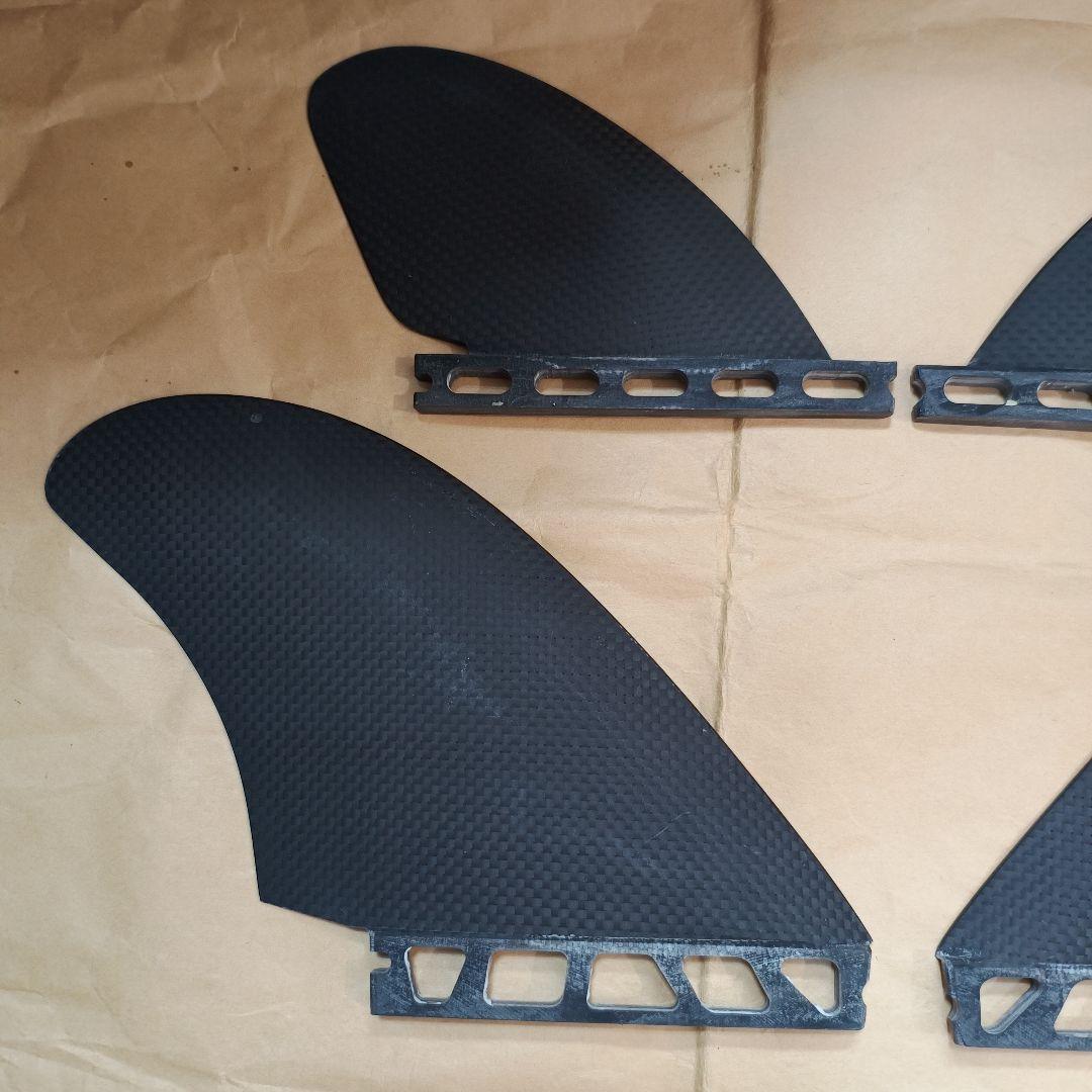 カーボンコア　フューチャーフィン対応　クワッドフィン　マチャドクワッド系